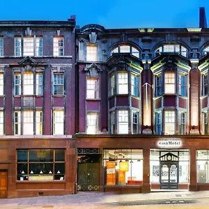 ** Otel Easyhotel Birleşik Krallık